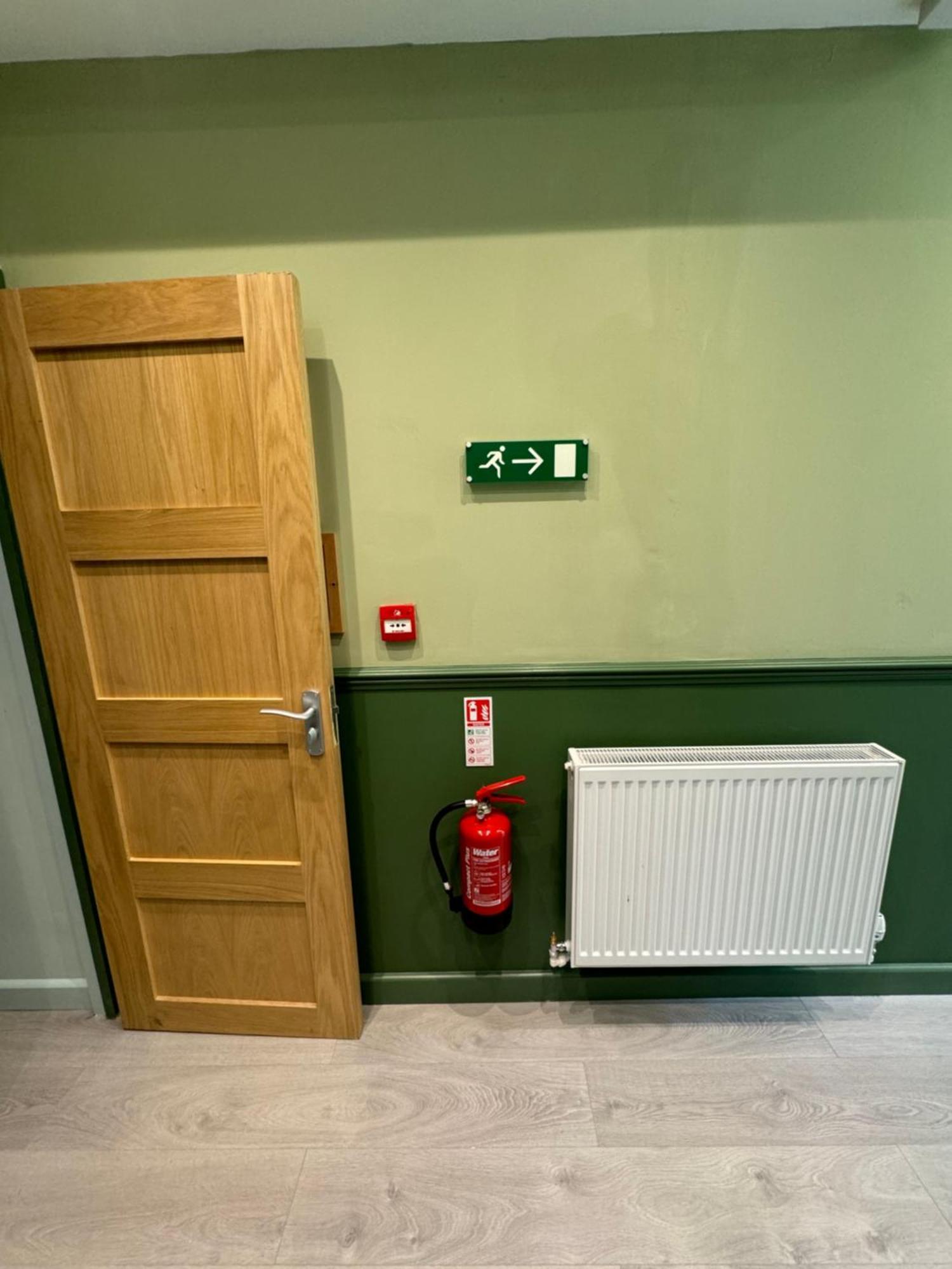 Hamilton Court Hotel Hoole Chester Extérieur photo